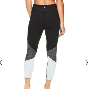 GAIAM Black and gray Leggings for women medium